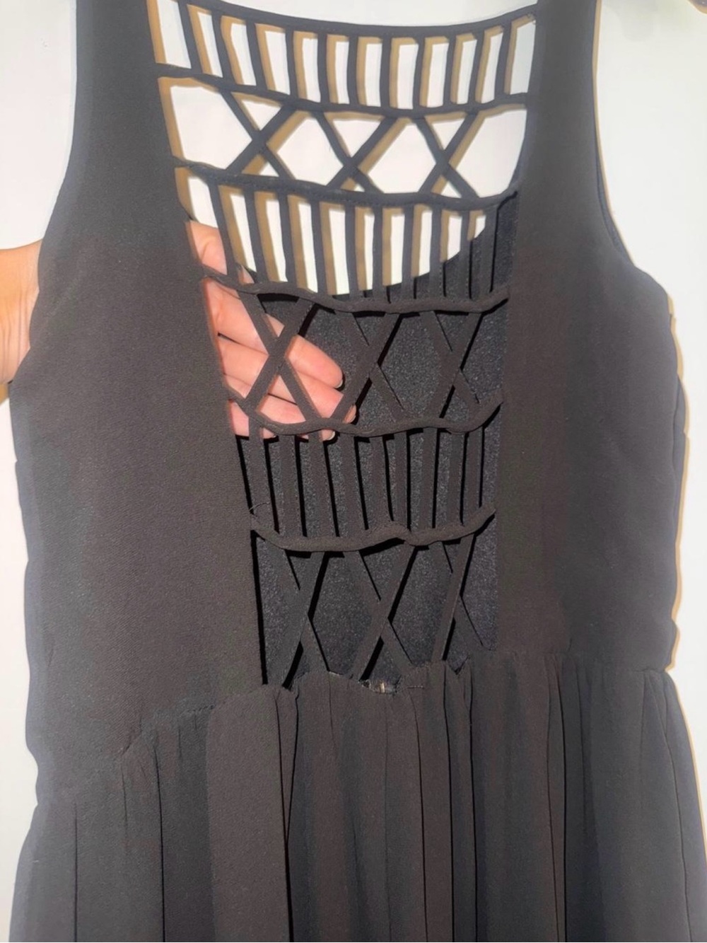 Black Sleeveless Cutout Detail Dress